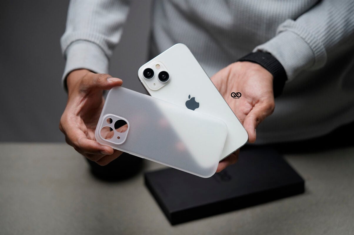 Frosted White Ultra Thin Case for iPhone 15 28 Frosted White Ultra Thin Case for iPhone 15