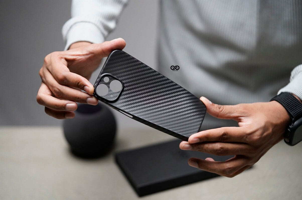 Carbon Ultra Thin Case for iPhone 15