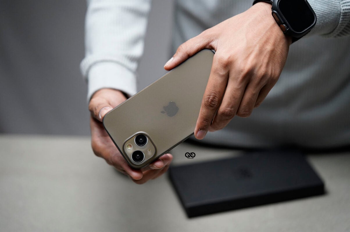 Gradient Black Ultra Thin Case for iPhone 14 Plus