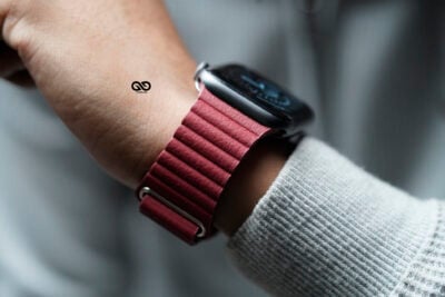 Wine Red Magnetic Leather Loop for Apple Watch 42MM 41MM 40MM Series 4 5 6 7 8 9 10 SE SE 2 Gen