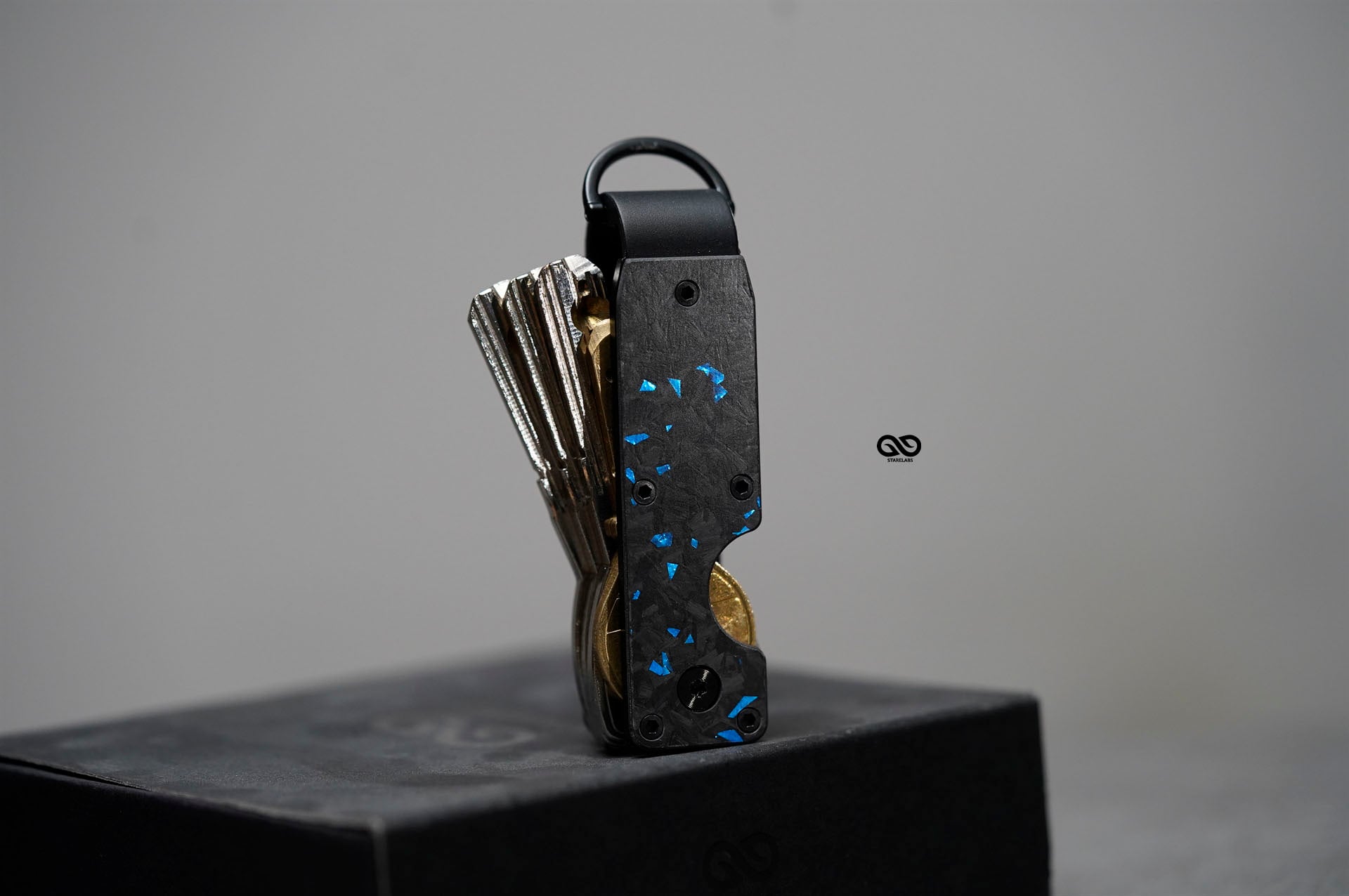 Compact Metallic Key Organizer 1 Compact Metallic Key Organizer
