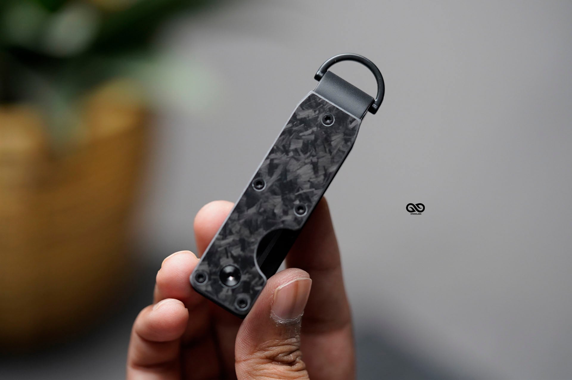 Compact Metallic Key Organizer 29 Compact Metallic Key Organizer - Image 29