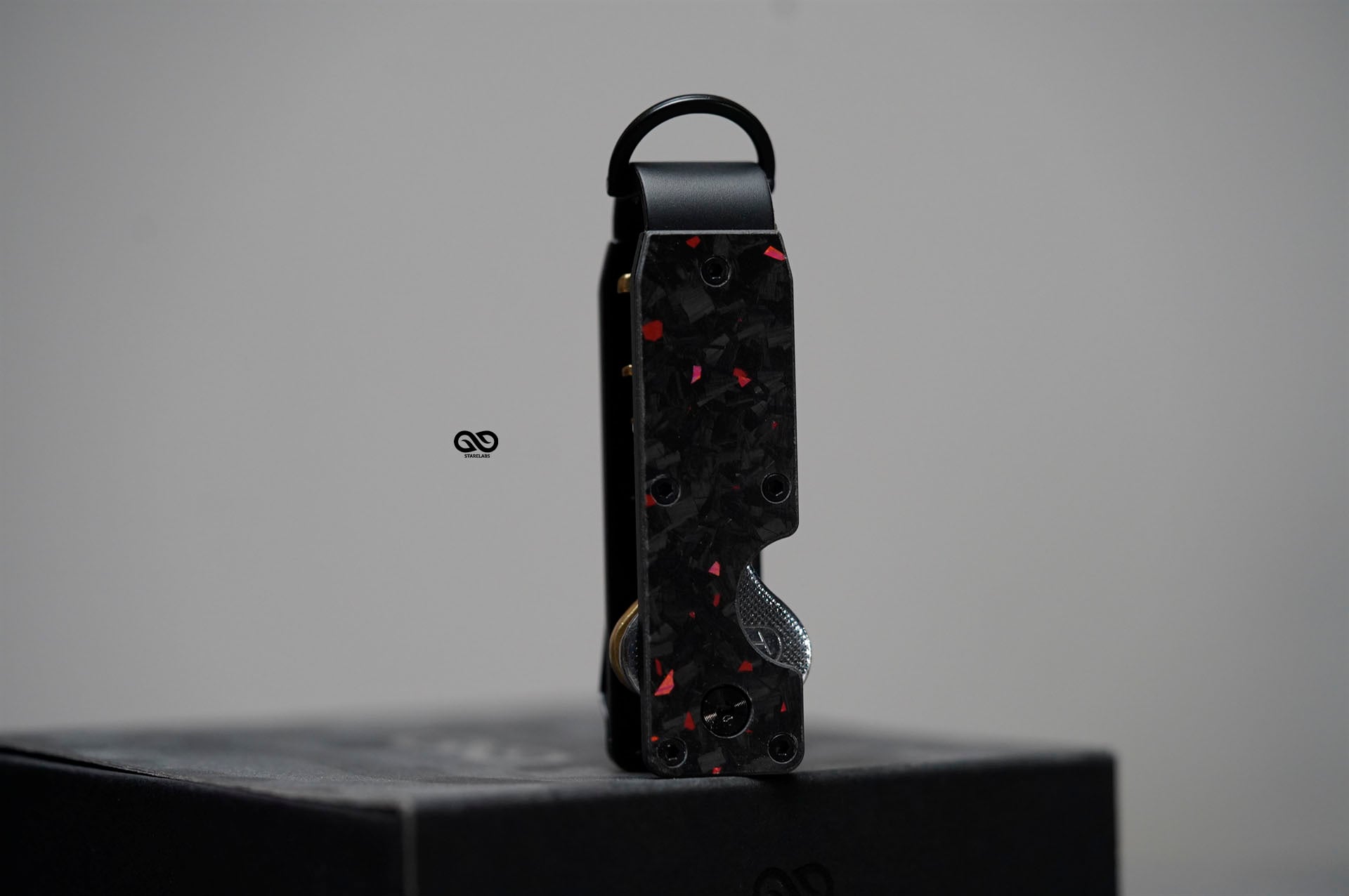 Compact Metallic Key Organizer 5 Compact Metallic Key Organizer - Image 5