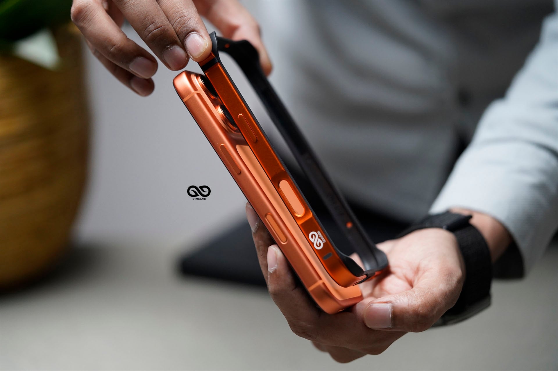 Cosmic Orange Fiber Bumper for iPhone 17 Pro Max (Bumper, not a Case) 3 Cosmic Orange Fiber Bumper for iPhone 17 Pro Max (Bumper, not a Case) - Image 3