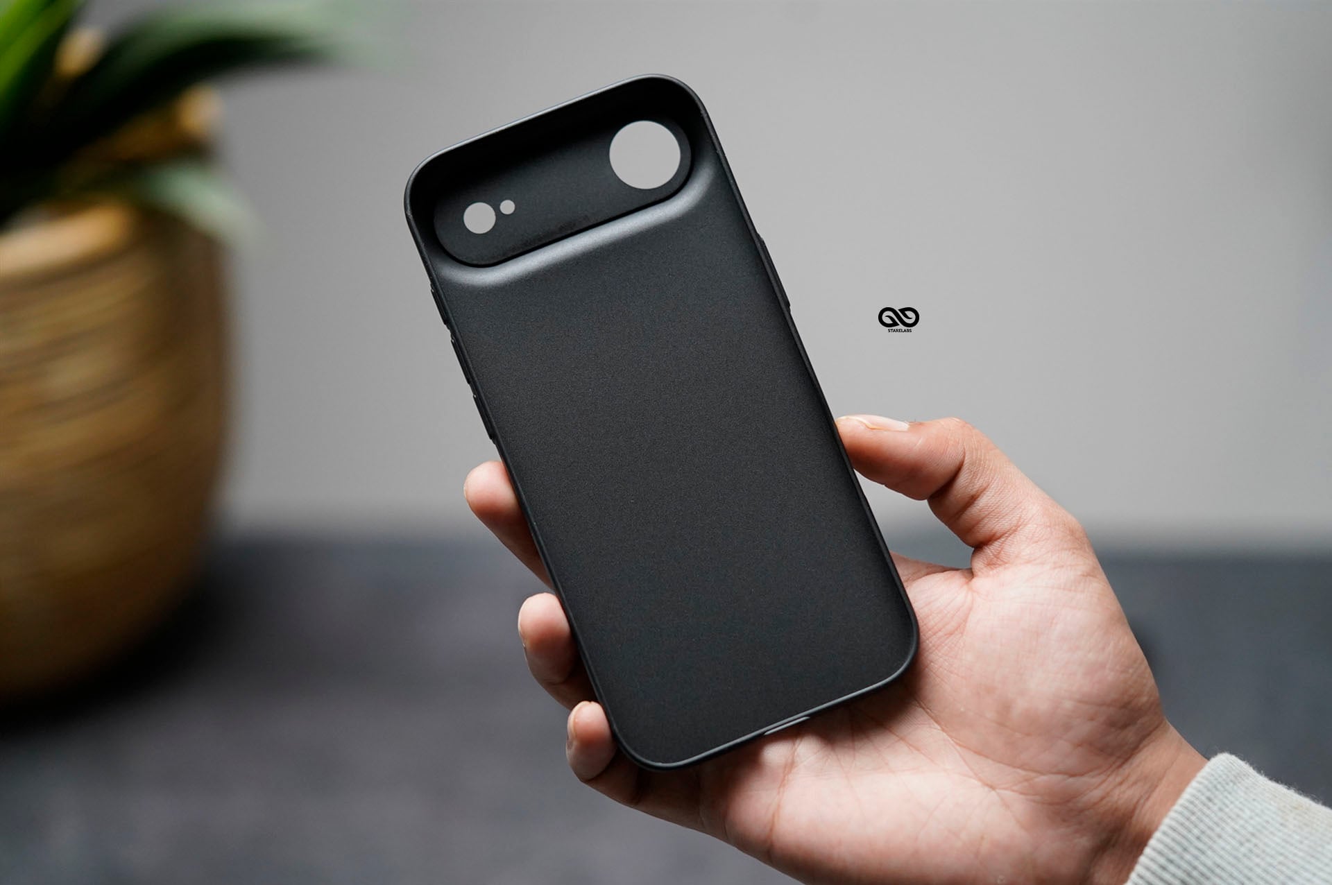 Dark Black Ultra Thin Case For iPhone Air/17 Pro/17 Pro Max (Camera Cutout) 7 Dark Black Ultra Thin Case For iPhone Air/17 Pro/17 Pro Max (Camera Cutout) - Image 7