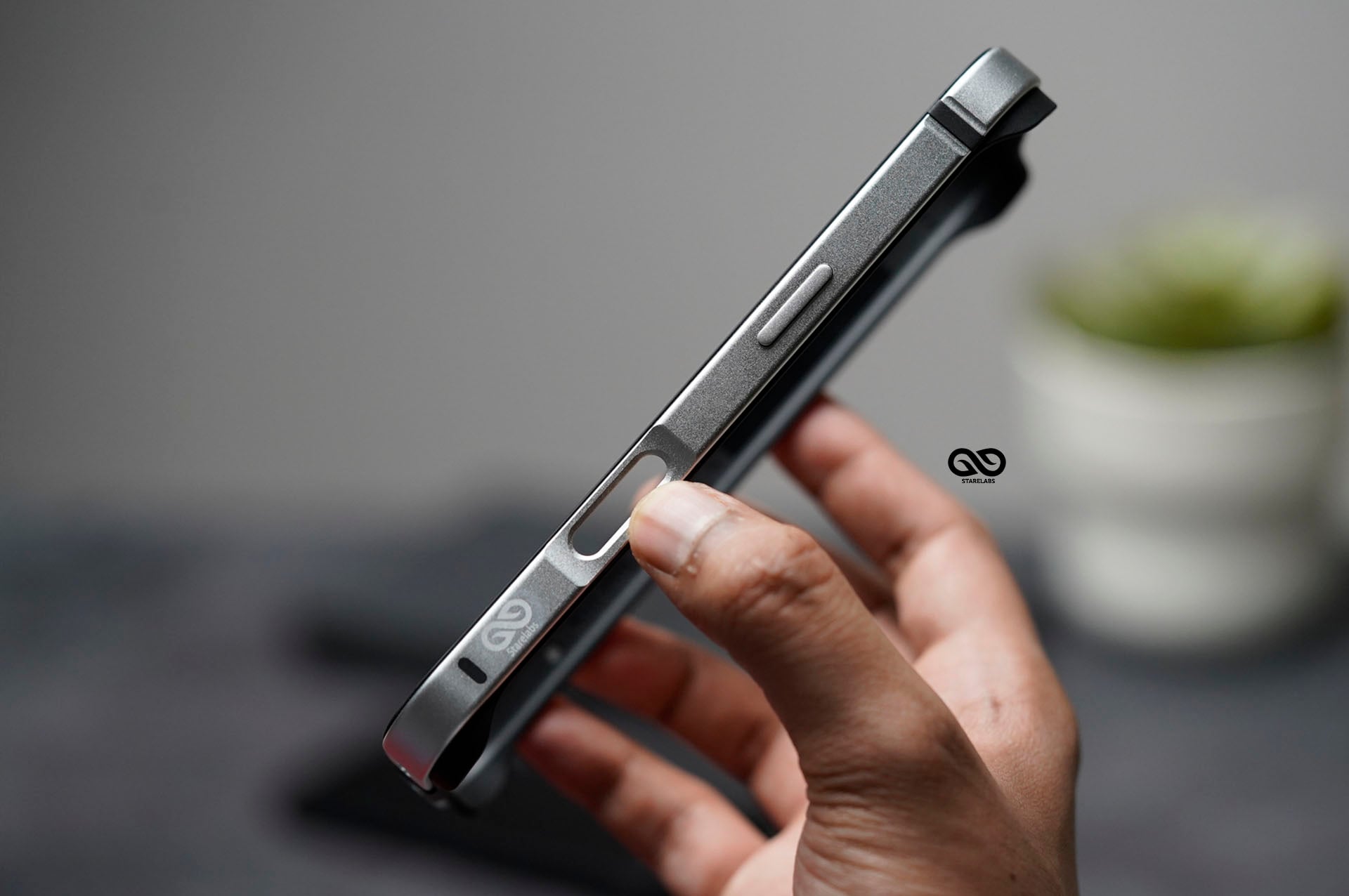 Natural Titanium Fiber Bumper for iPhone 17 Pro (Bumper, not a Case) 8 Natural Titanium Fiber Bumper for iPhone 17 Pro (Bumper, not a Case) - Image 8