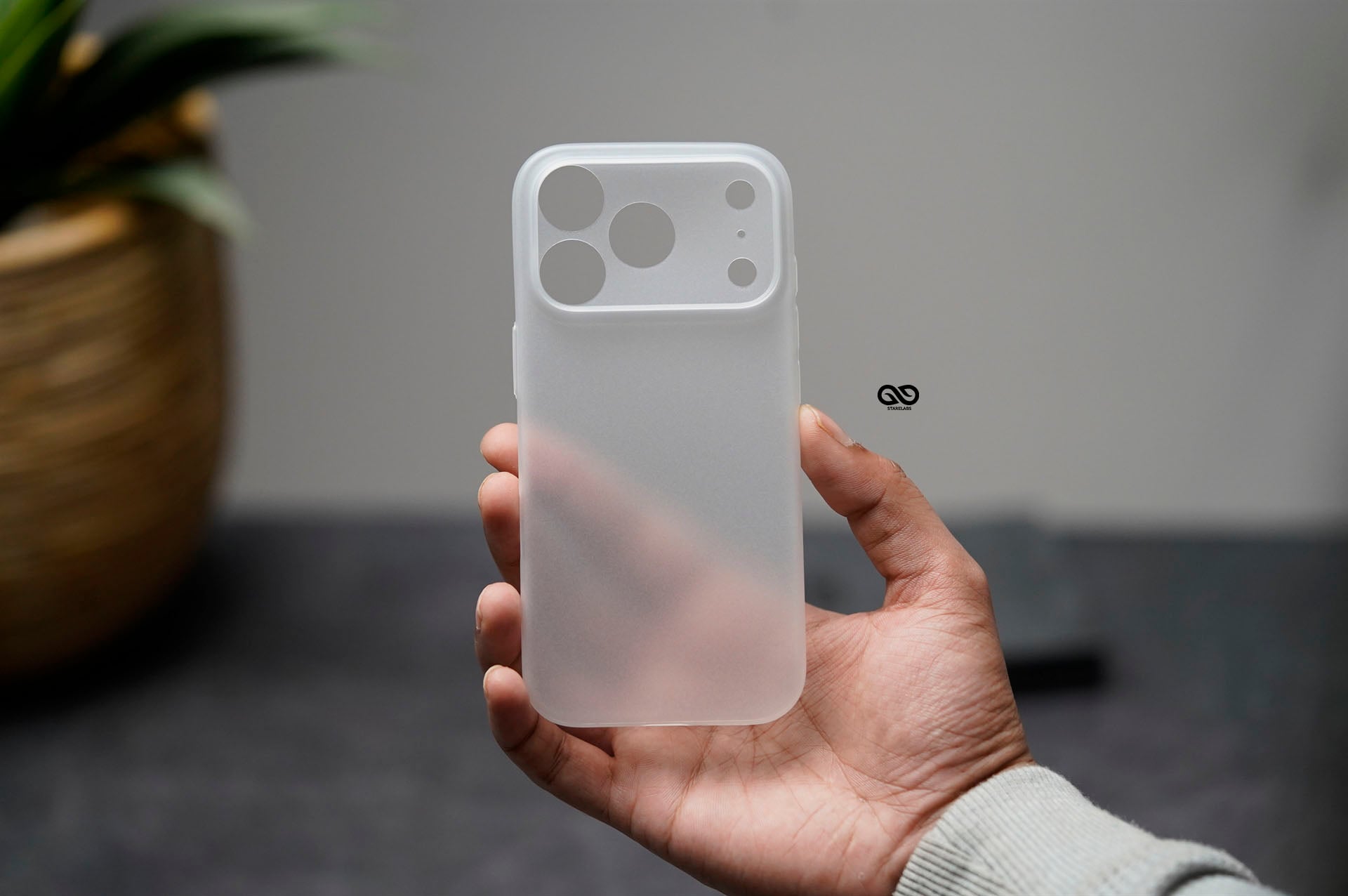 Frosted White Ultra Thin Case For iPhone Air/17 Pro/17 Pro Max (Camera Cutout) 19 Frosted White Ultra Thin Case For iPhone Air/17 Pro/17 Pro Max (Camera Cutout) - Image 19