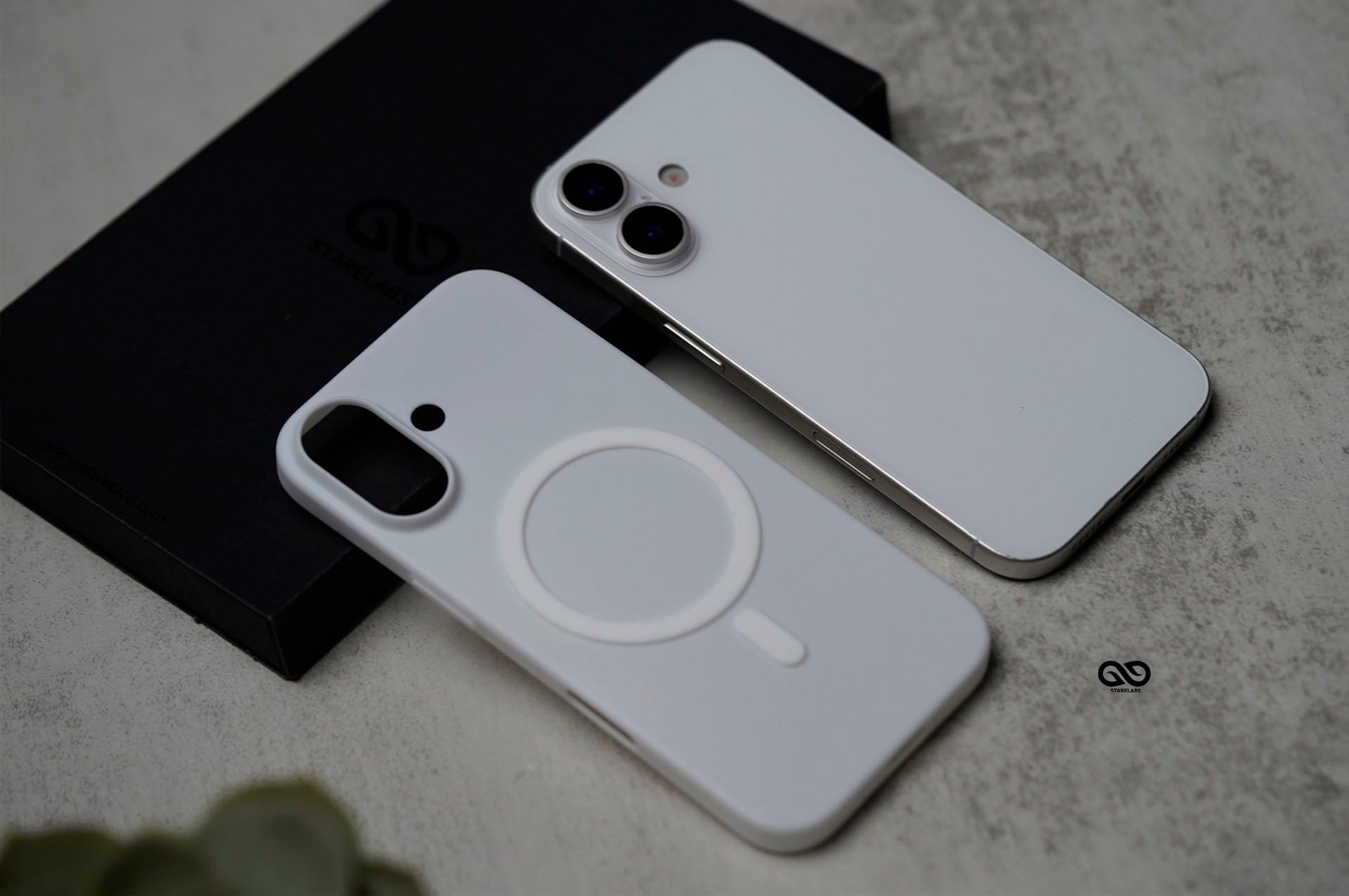 White Magsafe Ultra Thin Case For iPhone Air/17/17Pro/17ProMax (Without Camera Cutout) 4 White Magsafe Ultra Thin Case For iPhone Air/17/17Pro/17ProMax (Without Camera Cutout) - Image 4