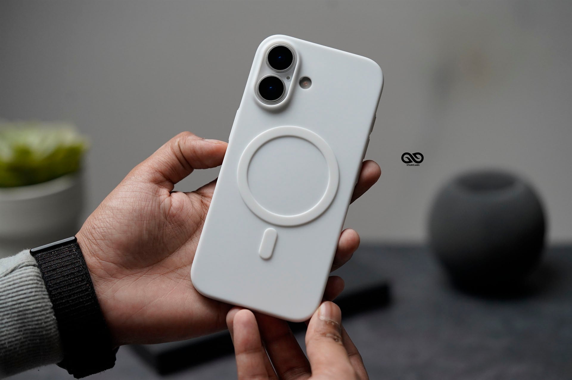 White Magsafe Ultra Thin Case For iPhone Air/17/17Pro/17ProMax (Without Camera Cutout) 13 White Magsafe Ultra Thin Case For iPhone Air/17/17Pro/17ProMax (Without Camera Cutout) - Image 13