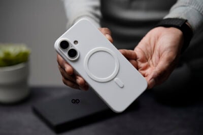 White Magsafe Ultra Thin Case For iPhone Air/17/17Pro/17ProMax (Without Camera Cutout) 43 White Magsafe Ultra Thin Case For iPhone Air/17/17Pro/17ProMax (Without Camera Cutout)