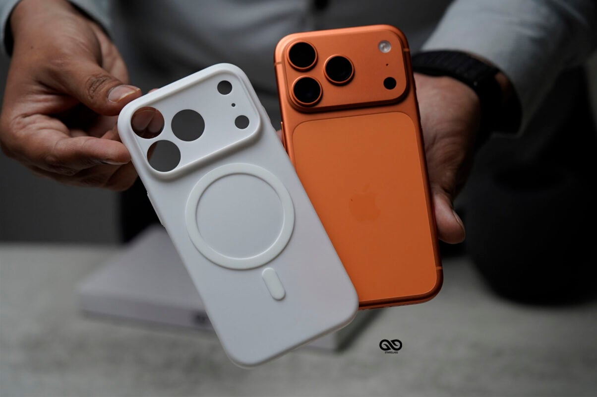 White Magsafe Ultra Thin Case For iPhone Air/17 Pro/17 Pro Max. (Camera Cutout)