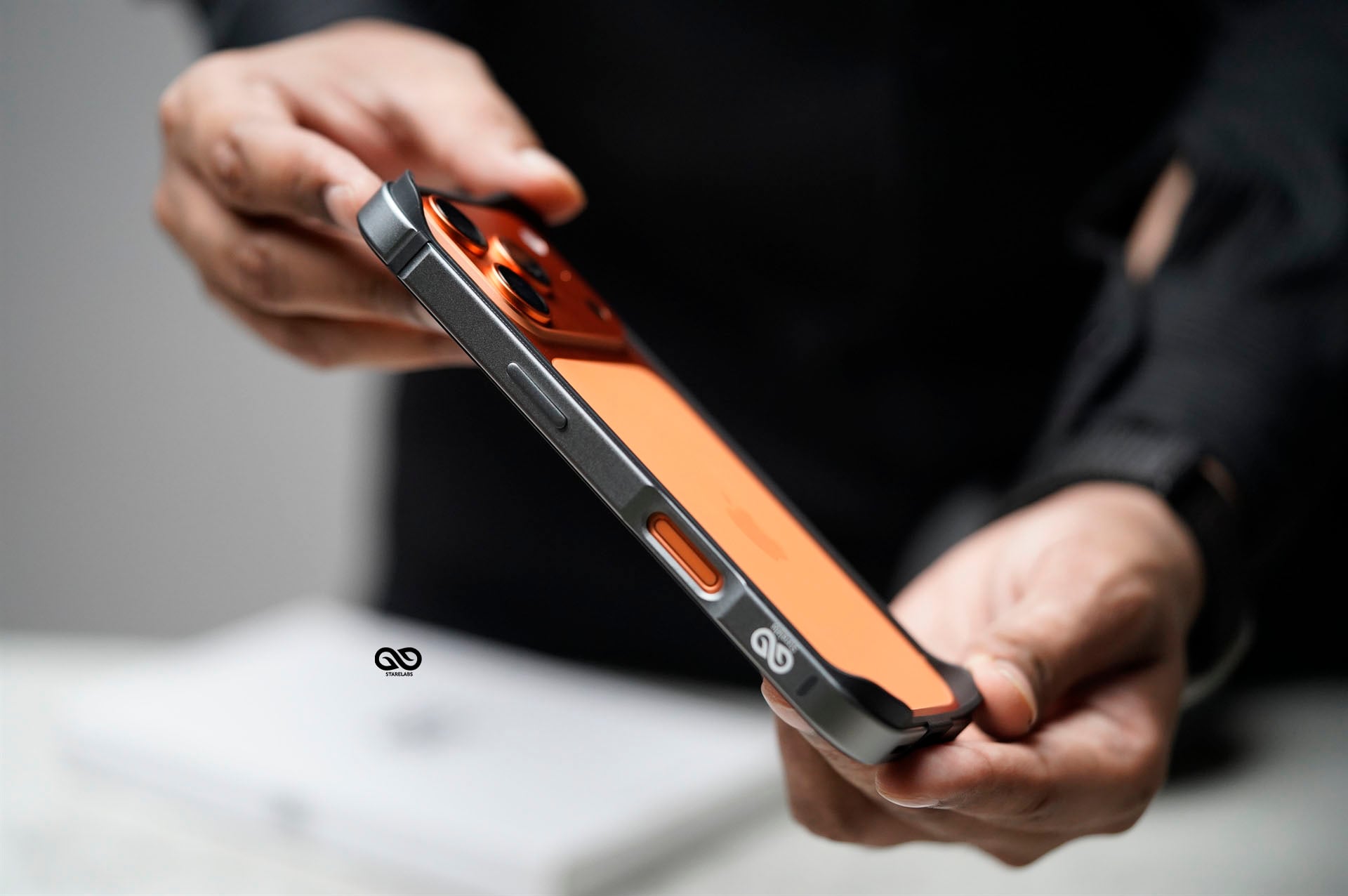 Natural Titanium Fiber Bumper for iPhone 17 Pro (Bumper, not a Case) 3 Natural Titanium Fiber Bumper for iPhone 17 Pro (Bumper, not a Case) - Image 3