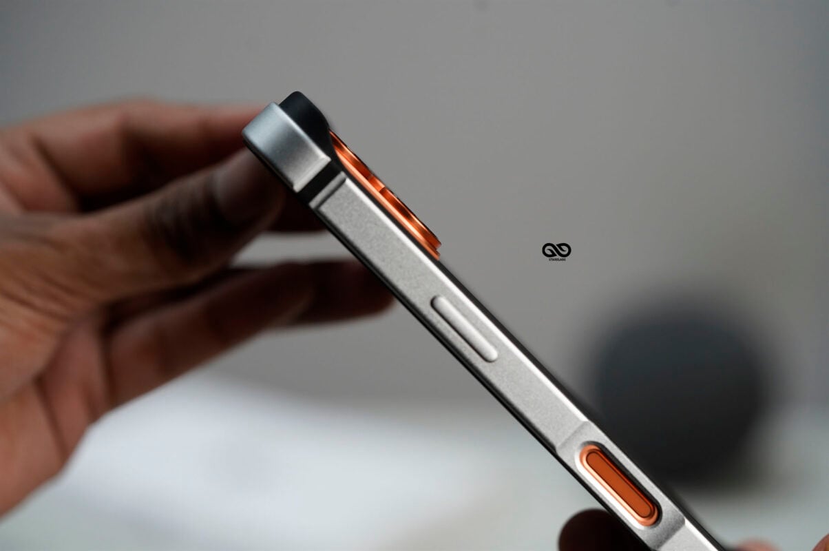Natural Titanium Fiber Bumper for iPhone 17 Pro (Bumper, not a Case)