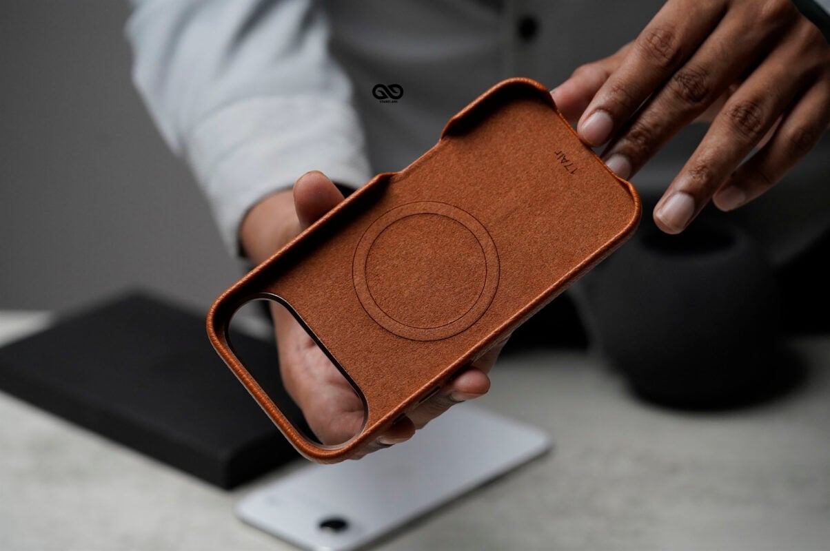 Swift Wrap Slim Vegan Leather Case For iPhone 17 Series (Hand Made)