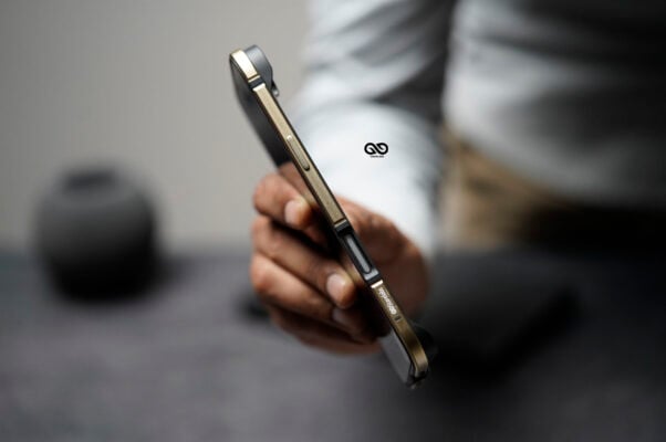 Gold Fiber Bumper for iPhone Air (Bumper, not a Case)