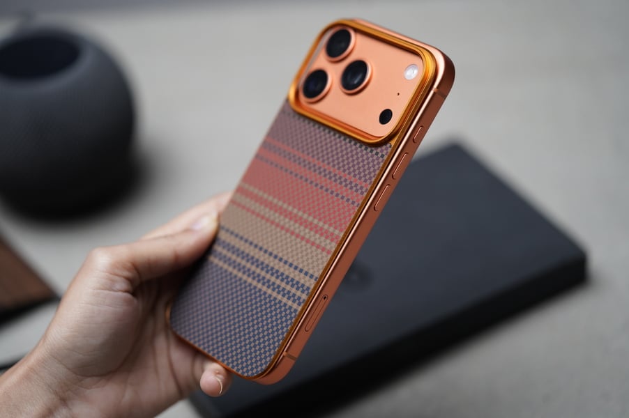 Back Panel for iPhone 17 Pro/17 Pro Max 1 Back Panel for iPhone 17 Pro/17 Pro Max
