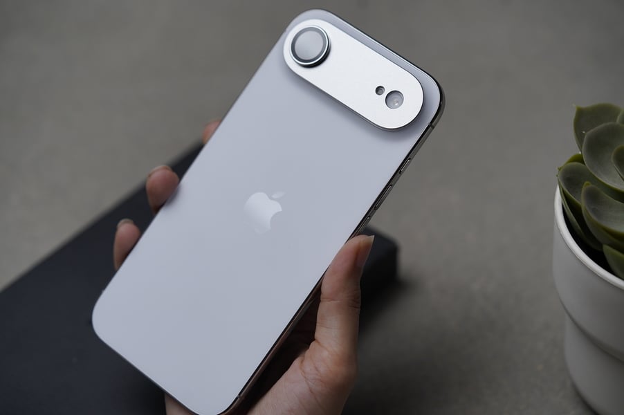 Shockproof Camera Lens for iPhone 17/Air/17 Pro/17 Pro Max 19 Shockproof Camera Lens for iPhone 17/Air/17 Pro/17 Pro Max - Image 19