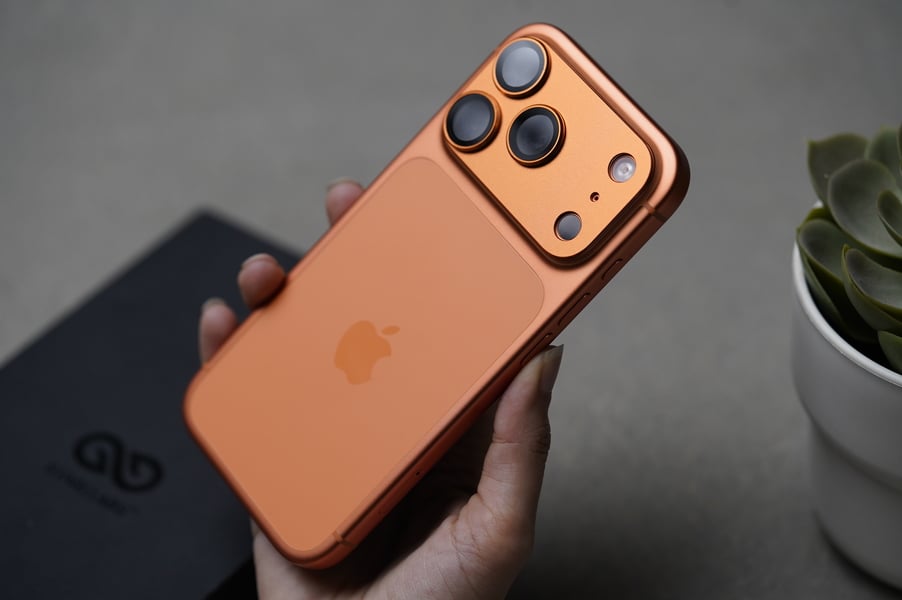 Shockproof Camera Lens for iPhone 17/Air/17 Pro/17 Pro Max 9 Shockproof Camera Lens for iPhone 17/Air/17 Pro/17 Pro Max - Image 9