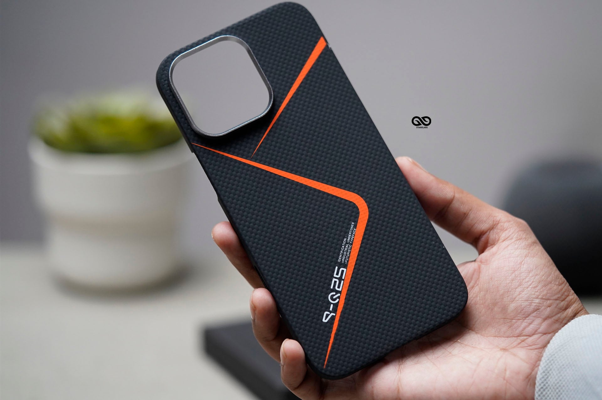 Magsafe X-Strike Real Aramid Carbon Fiber Case For iPhone 16 Pro Max 4 Magsafe X-Strike Real Aramid Carbon Fiber Case For iPhone 16 Pro Max - Image 4