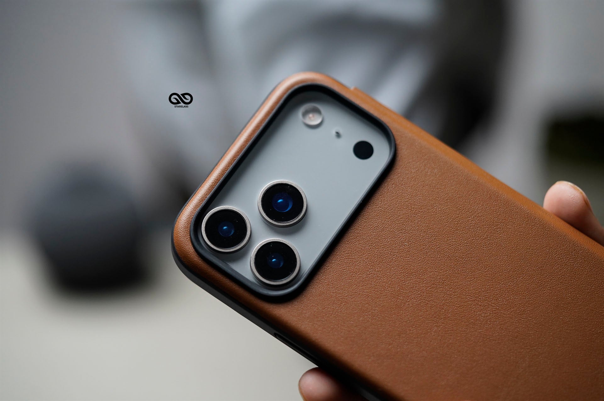 Modern Vegan Leather Flip Case For iPhone 17 Pro Max 6 Modern Vegan Leather Flip Case For iPhone 17 Pro Max - Image 6