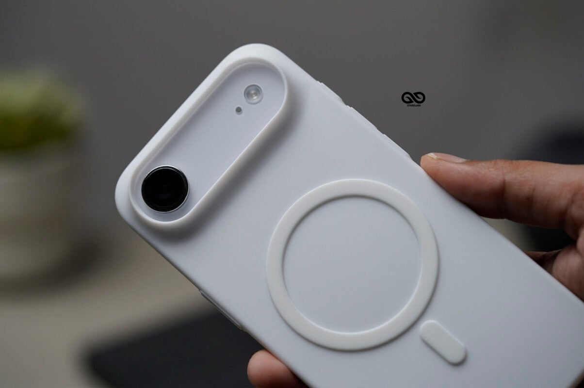 White Magsafe Ultra Thin Case For iPhone Air/17/17Pro/17ProMax (Without Camera Cutout)
