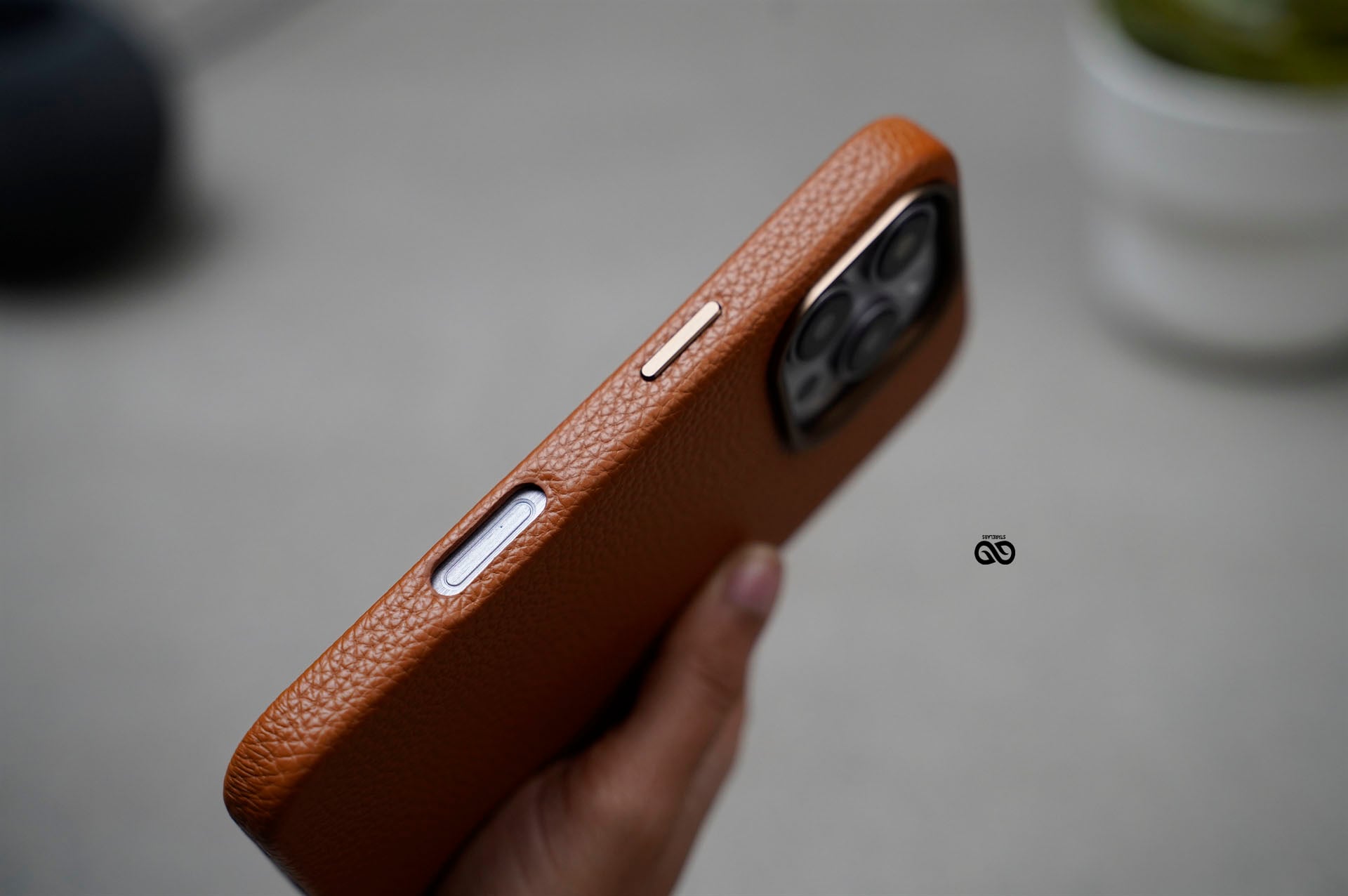Swift Wrap Slim Vegan Leather Case For iPhone 16 Series (Hand Made) 29 Swift Wrap Slim Vegan Leather Case For iPhone 16 Series (Hand Made) - Image 29