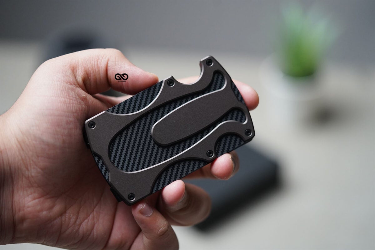 Carbon Elastic Band Wallet with Unique Design