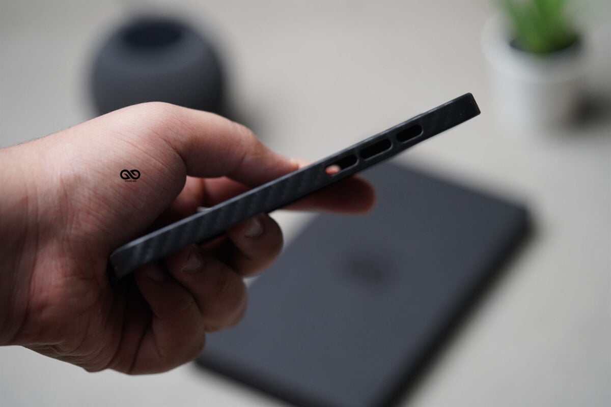 Carbon Ultra Thin Case for iPhone 17e