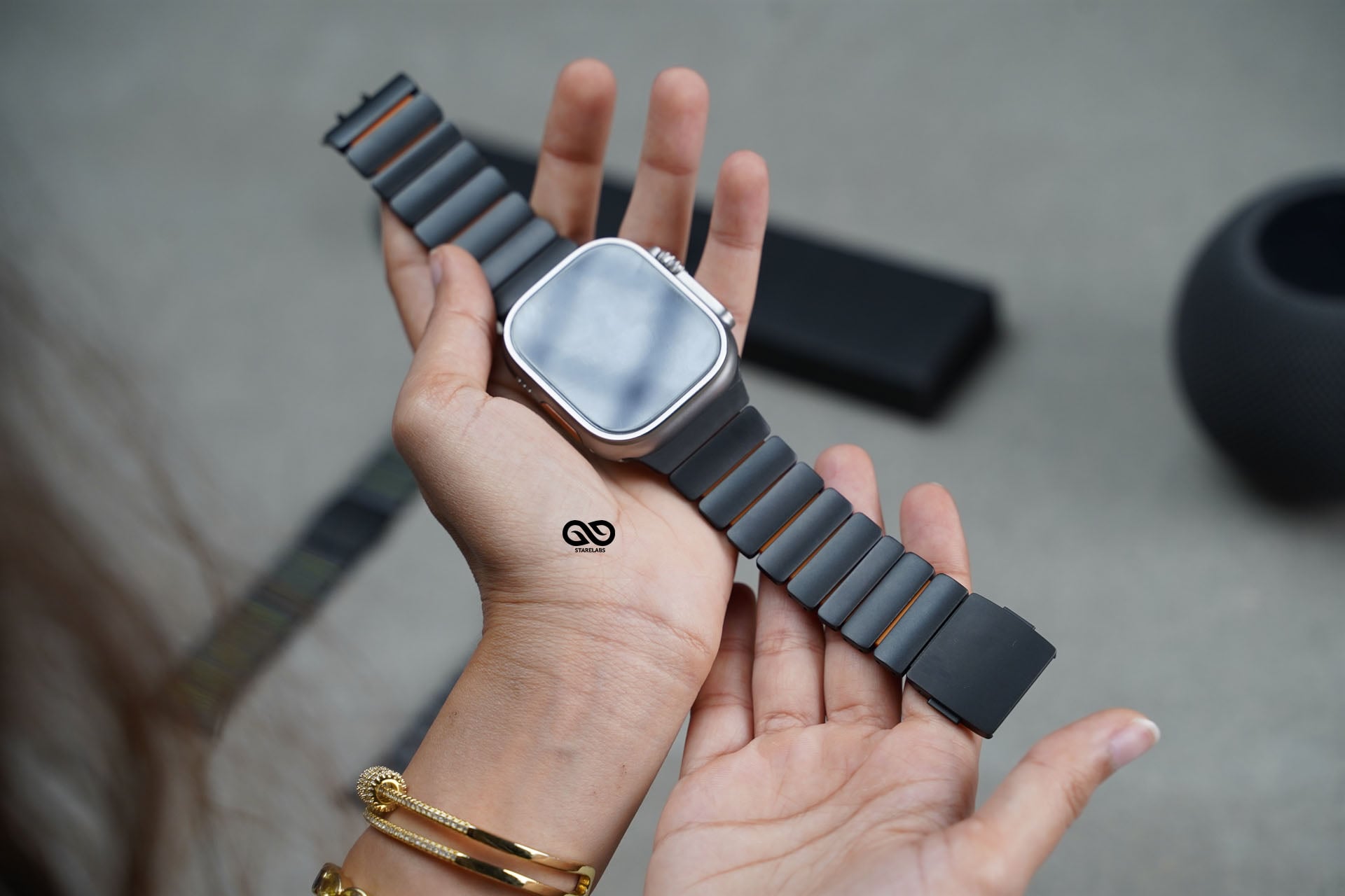 Ultraflex Titanium Link Strap with Magnetic Closure For Apple Watch 49 (Series Ultra/Ultra 2/Ultra 3) Classy Design 11 Ultraflex Titanium Link Strap with Magnetic Closure For Apple Watch 49 (Series Ultra/Ultra 2/Ultra 3) Classy Design - Image 11