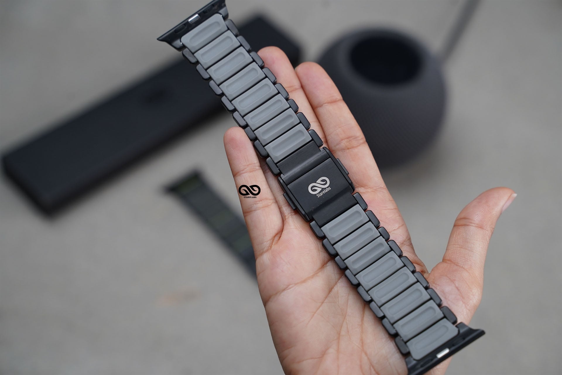 Ultraflex Titanium Link Strap with Magnetic Closure For Apple Watch 49 (Series Ultra/Ultra 2/Ultra 3) Classy Design 12 Ultraflex Titanium Link Strap with Magnetic Closure For Apple Watch 49 (Series Ultra/Ultra 2/Ultra 3) Classy Design - Image 12