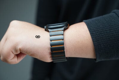 Ultraflex Titanium Link Strap with Magnetic Closure For Apple Watch 49 (Series Ultra/Ultra 2/Ultra 3) Classy Design 75 Ultraflex Titanium Link Strap with Magnetic Closure For Apple Watch 49 (Series Ultra/Ultra 2/Ultra 3) Classy Design