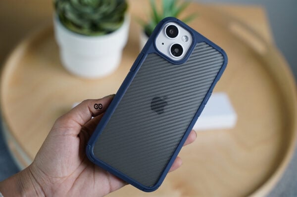 Carbon Defender Case for iPhone 13 - Image 16