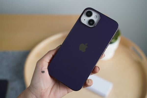 Deep Purple Glass Finish Soft case for iPhone 14 - Image 5