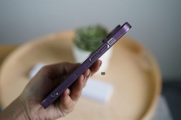 Deep Purple Translucent Sleek Hard Case - Image 17
