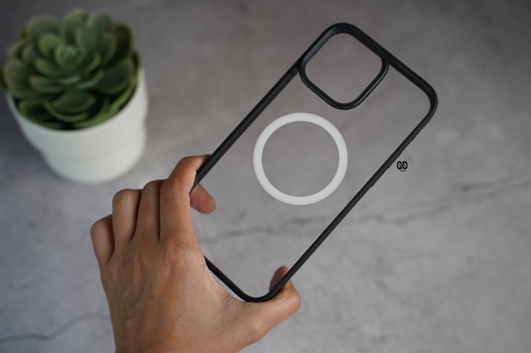 Magsafe Drop Proof Sleek Transparent case For iPhone 13 Pro/13 Pro Max 6 Magsafe Drop Proof Sleek Transparent case For iPhone 13 Pro/13 Pro Max - Image 6