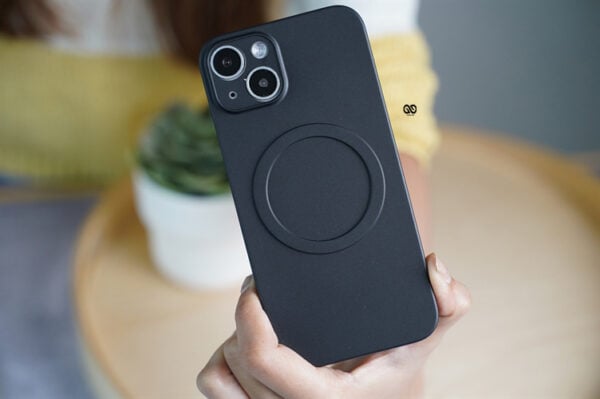 Magsafe Ultra Thin Case - Image 14