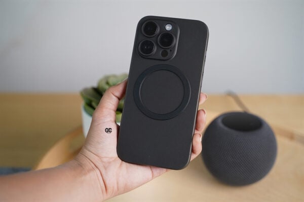 Gradient Black Magsafe Ultra Thin Case for iPhone 14 Pro - Image 11