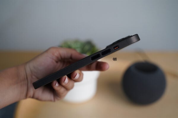 Gradient Black Magsafe Ultra Thin Case for iPhone 14 Pro - Image 10