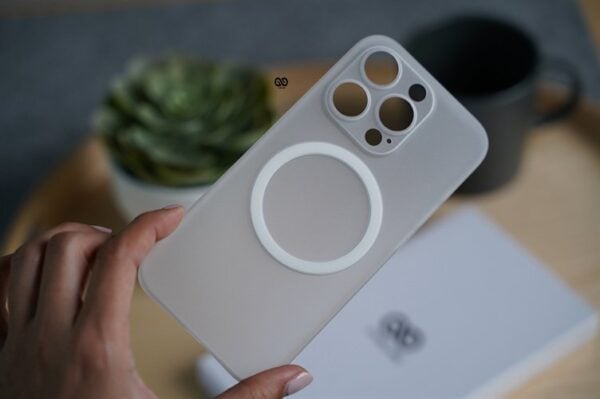 Magsafe ultra thin case 14 series - Image 41