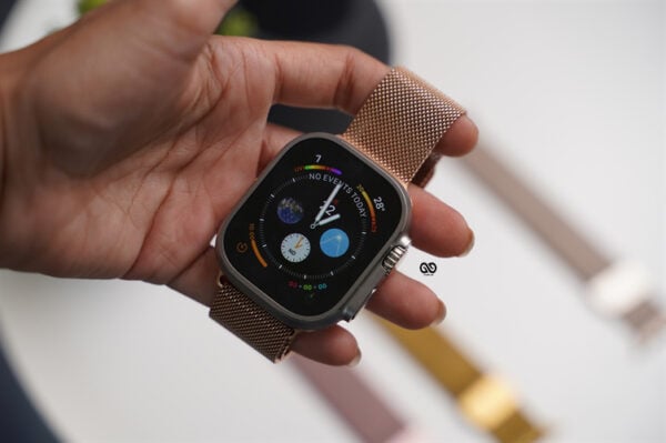 Milanese Magnetic Metal Loop For Apple Watch 49 MM Series Ultra/Ultra 2 - Image 54