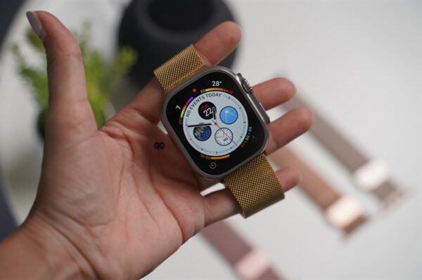 Milanese Magnetic Metal Loop For Apple Watch 49 MM Series Ultra/Ultra 2 - Image 52