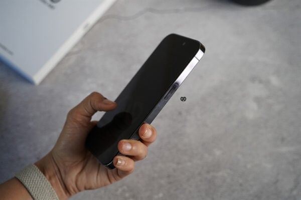 Privacy Case Friendly 0.3 mm Tempered Glass - Image 3