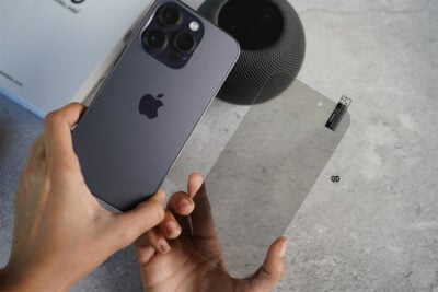 Privacy Case Friendly 0.3 mm Tempered Glass