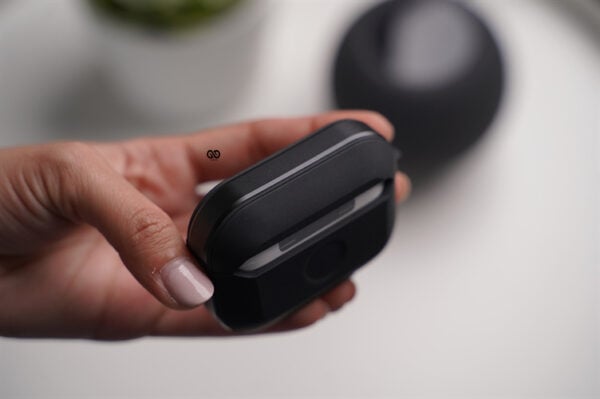 Black Space Grey Rugged Airpod Case For Airpods Pro (2nd Generation) - Image 2