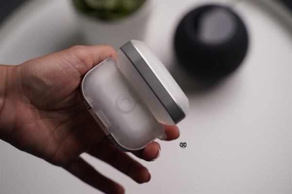 Rugged Translucent Airpods Pro Case (2nd Generation) - Image 22
