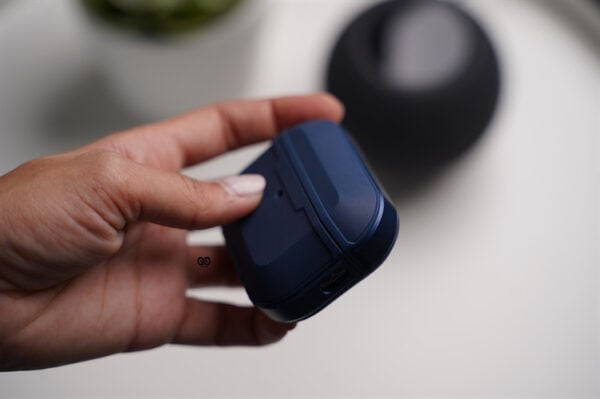 Midnight Blue Rugged Airpod Case For Airpods Pro (2nd Generation) - Image 6