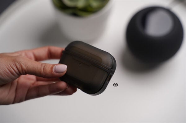 Rugged Translucent Airpods Pro Case (2nd Generation) - Image 30