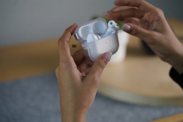 Rugged Translucent Airpods Pro Case (2nd Generation) - Image 31
