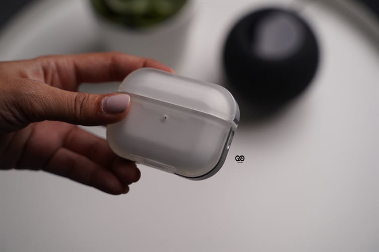 Incase airpods on sale pro case