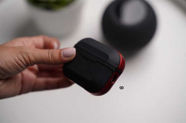 Black Red Rugged Airpod Case For Airpods Pro (2nd Generation) - Image 4